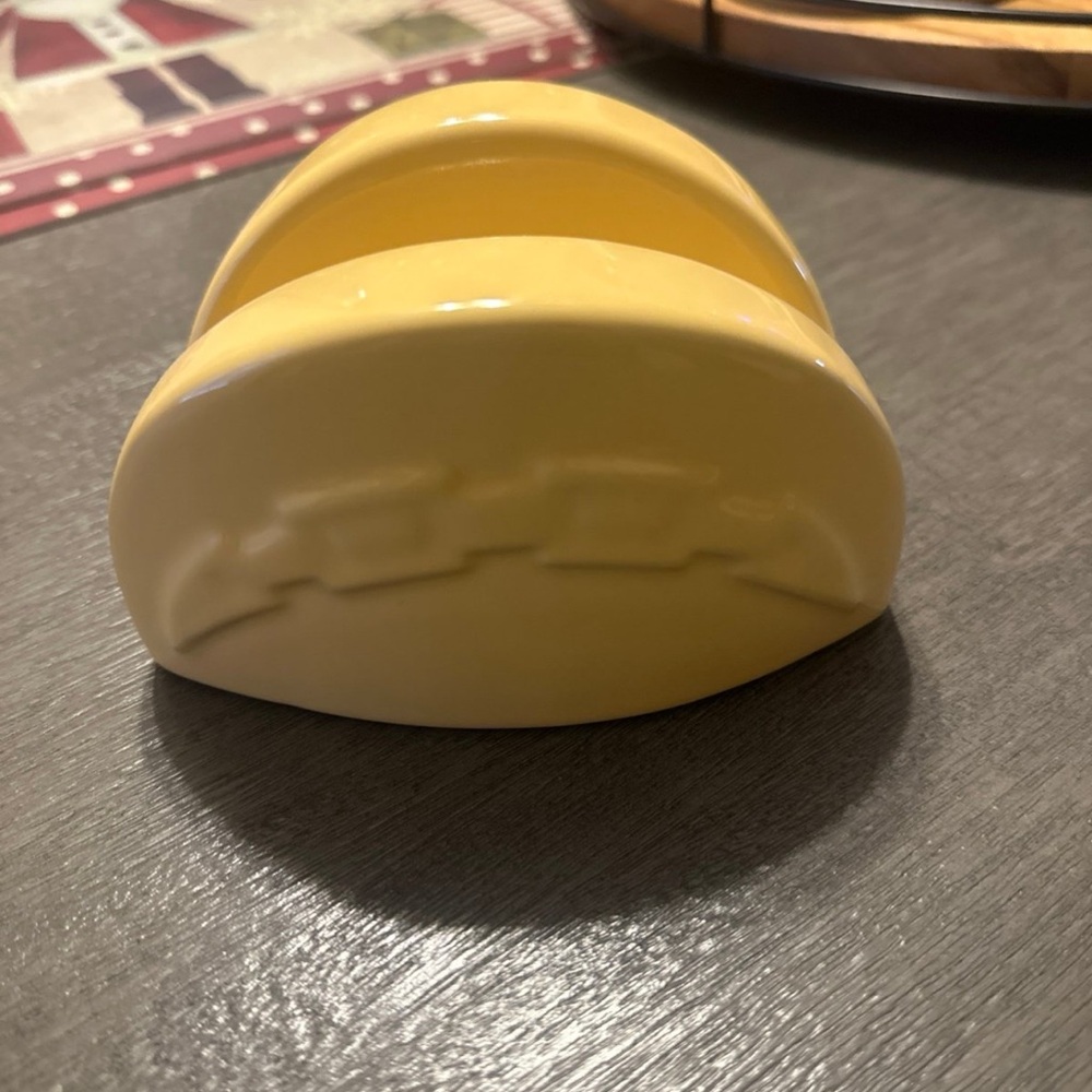 Longaberger Pottery Woven Traditions Taco holder/napkin holder in Yellow